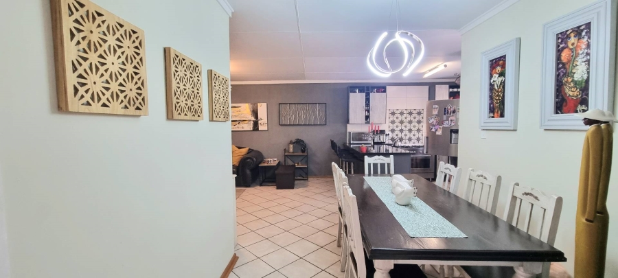 3 Bedroom Property for Sale in Langenhovenpark Free State